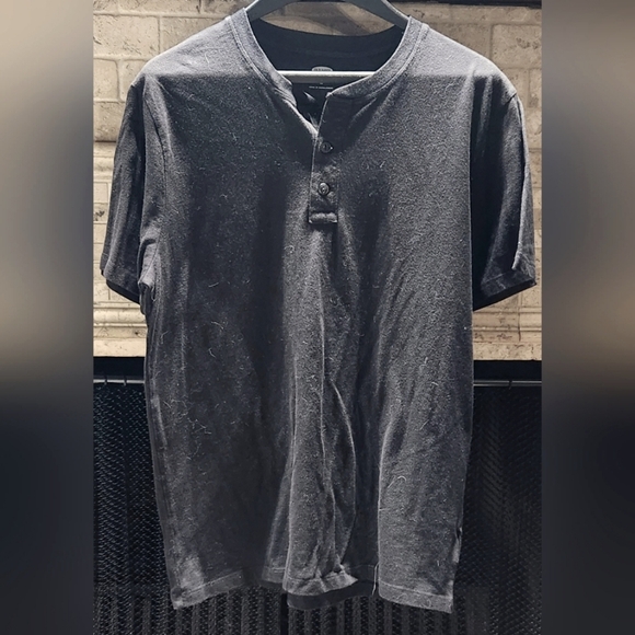 Old Navy Other - 🛍 4/$20 🛍 Old Navy Tshirt Size M